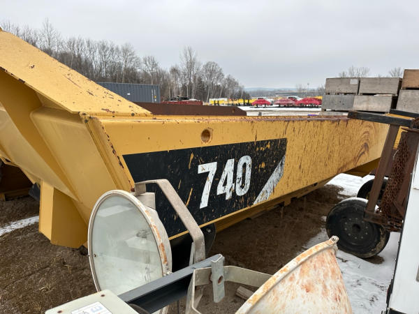 CAJA PARA DOMPE CATERPILLAR 740